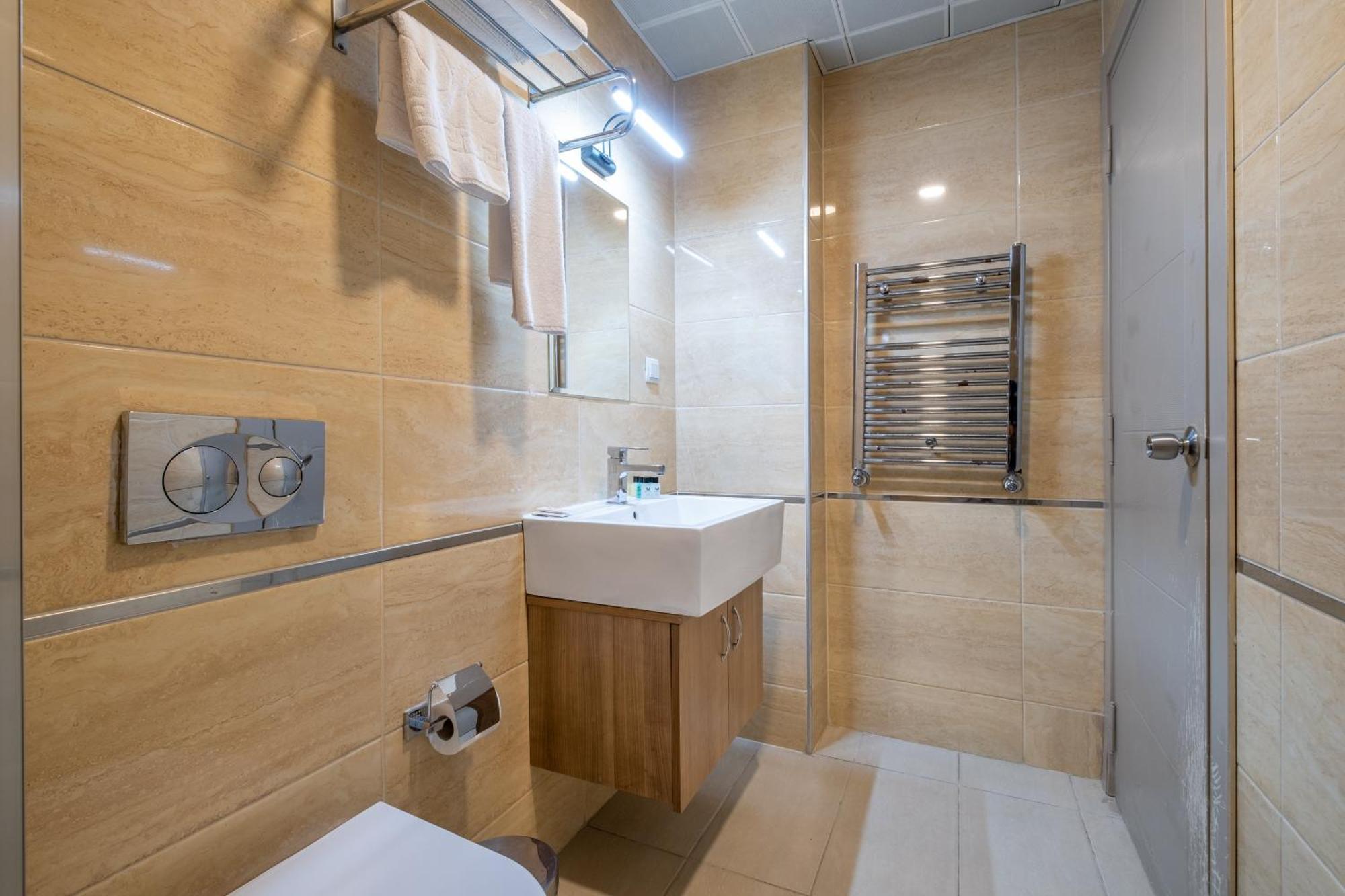 Lavin Hotel & Suites Istanbul Exterior photo