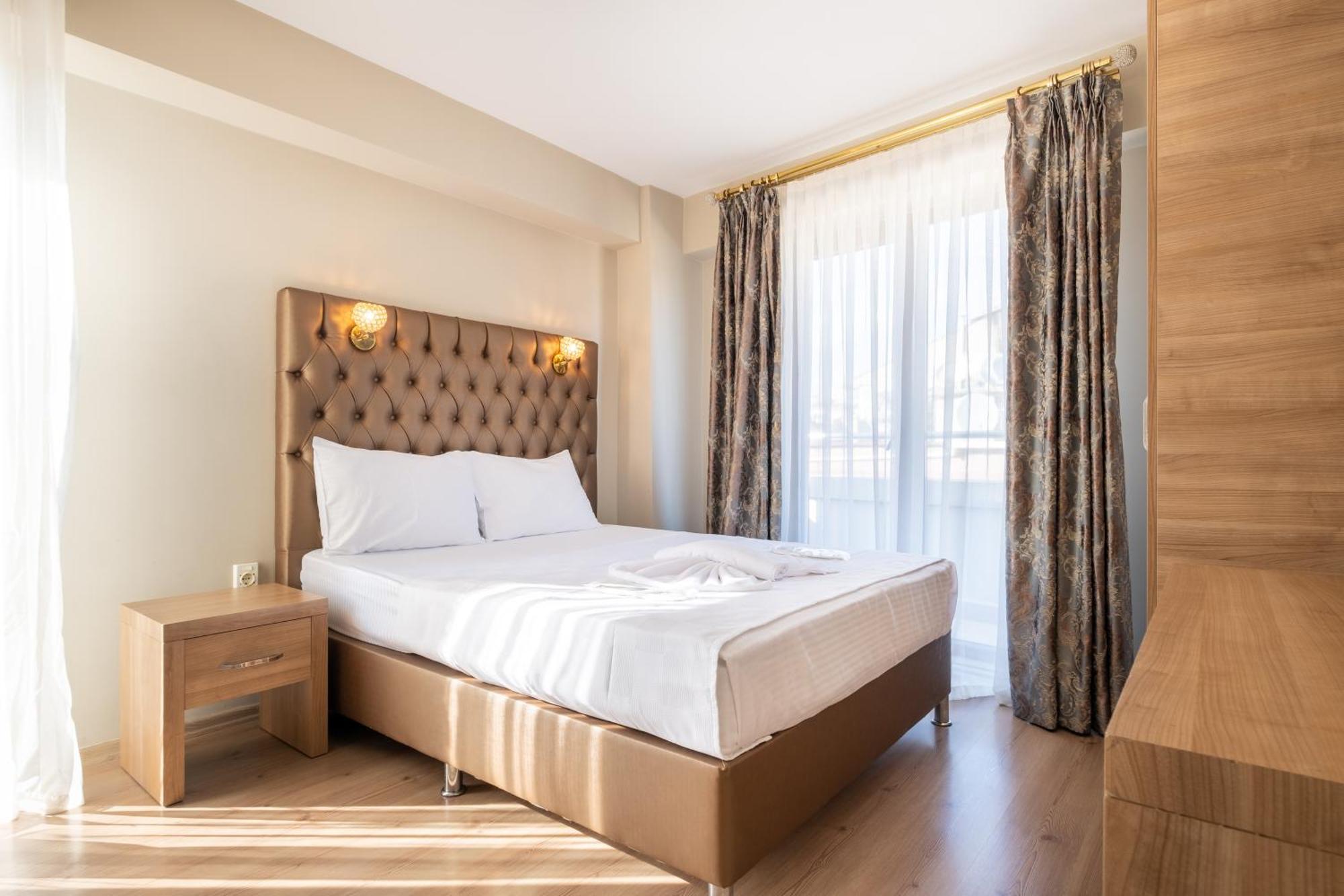 Lavin Hotel & Suites Istanbul Exterior photo
