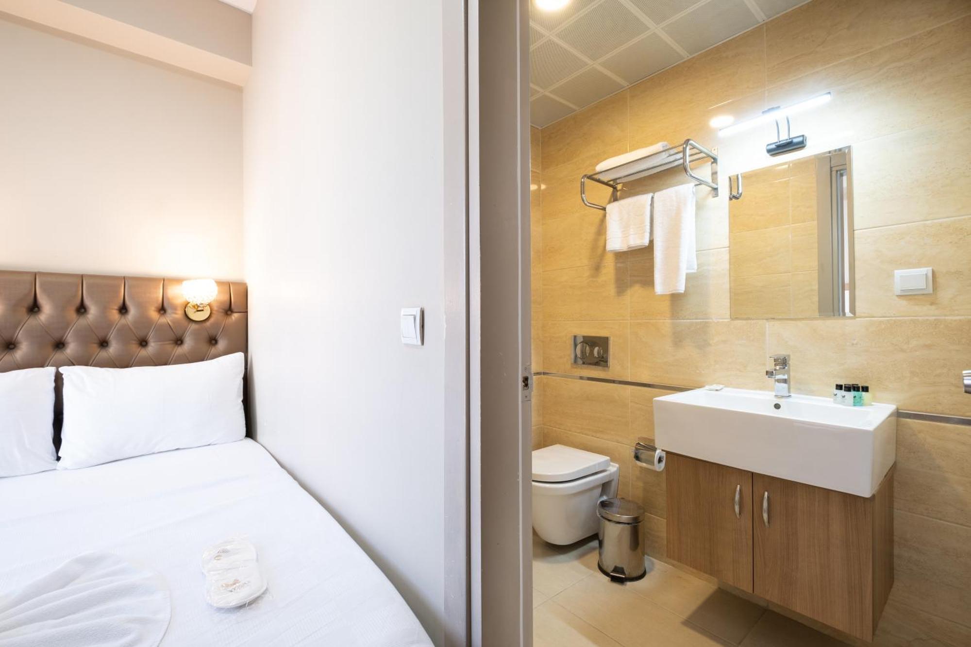 Lavin Hotel & Suites Istanbul Exterior photo
