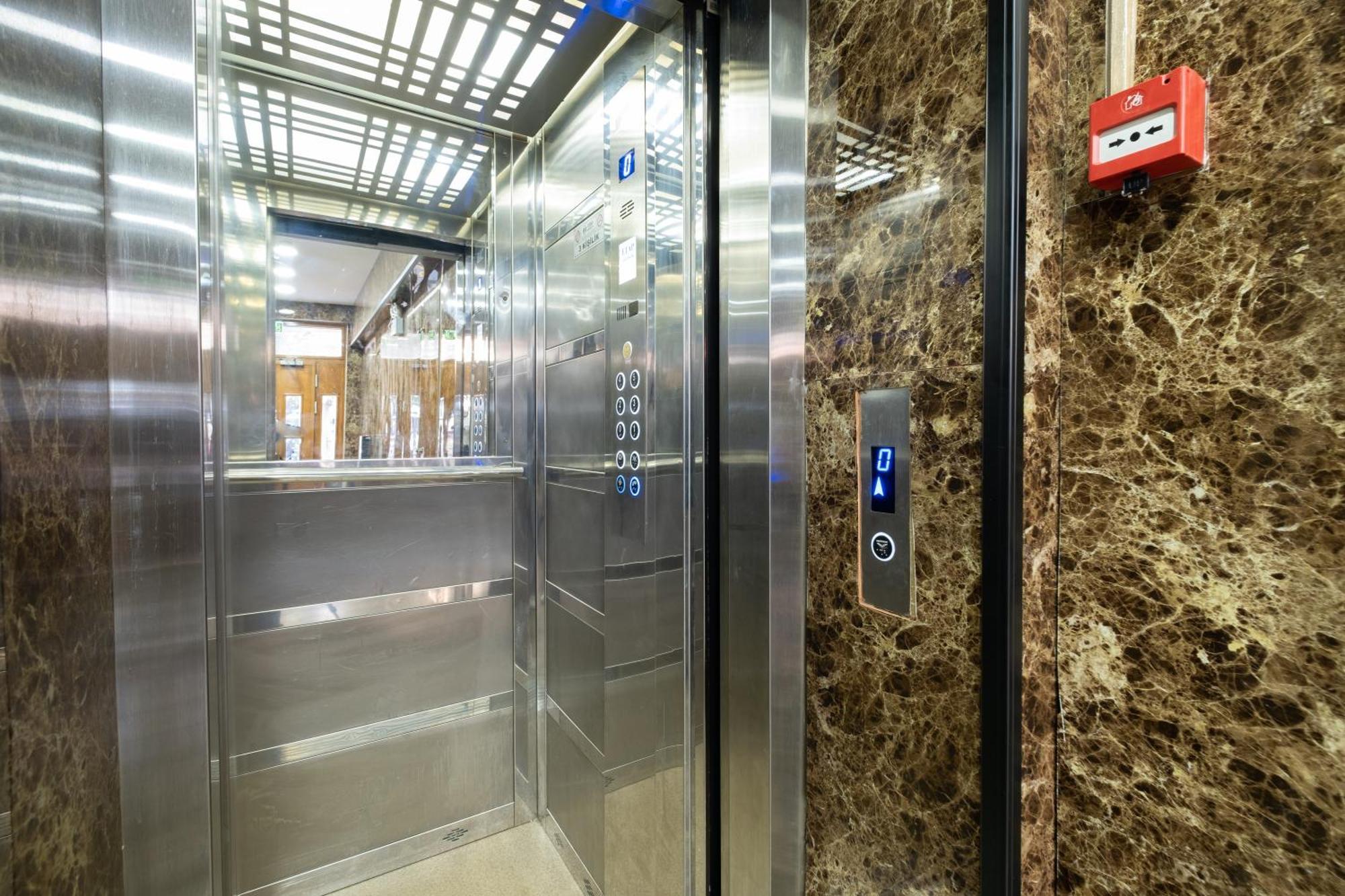 Lavin Hotel & Suites Istanbul Exterior photo