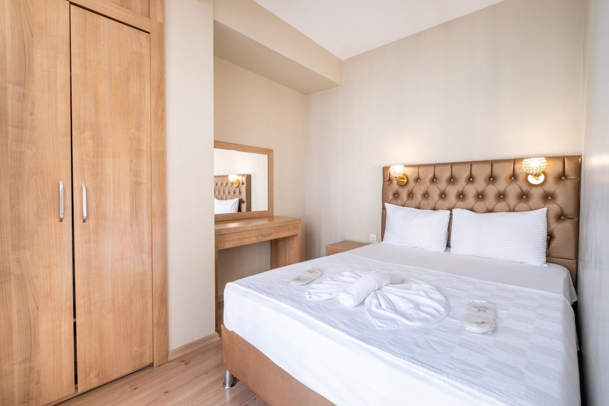 Lavin Hotel & Suites Istanbul Exterior photo